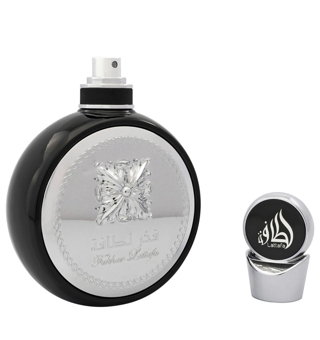 Lattafa Fakhar Eau de Parfum